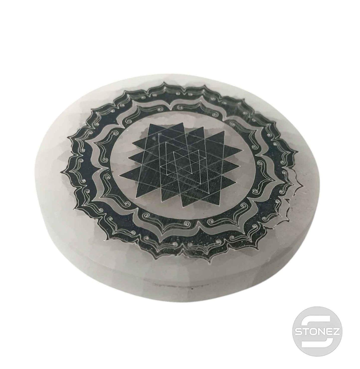 400901653-06 Plato Selenita Grabado Shri Yantra 10 Cms Aprox