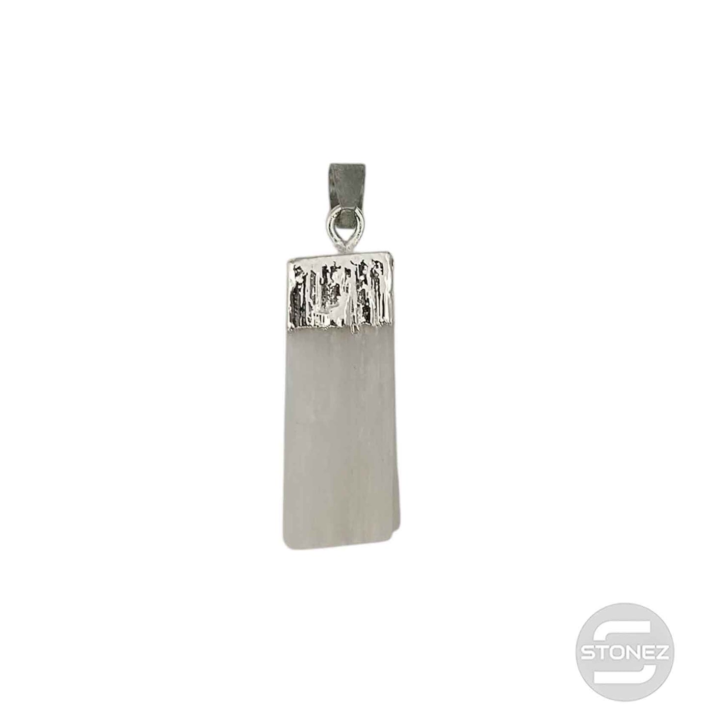 600102761 Colgante Bruto Mineral Selenita Engarzado En Baño Metal 2 a 3 Cms Aproxr Ligeramente Diferente)