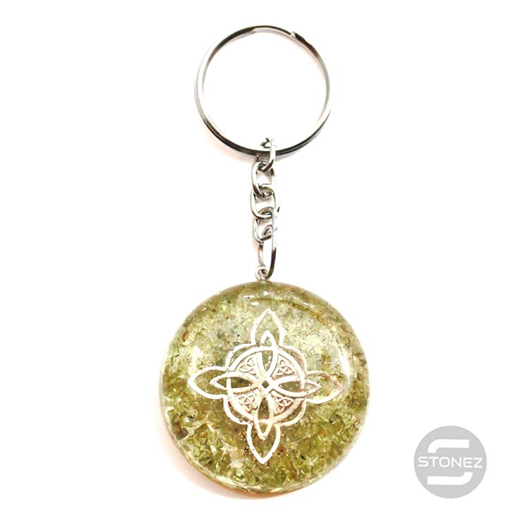 600201481-08 Llavero Orgonita Y Mineral Peridoto 42 mm