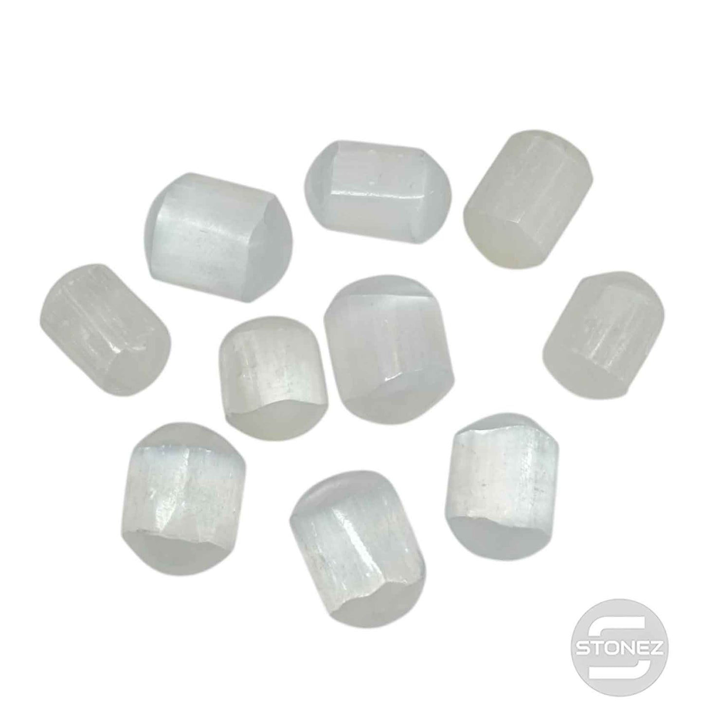 600702786 Paquete 10 Unidades Rodados Selenita Tamaño 2,5 Cms Aprox
