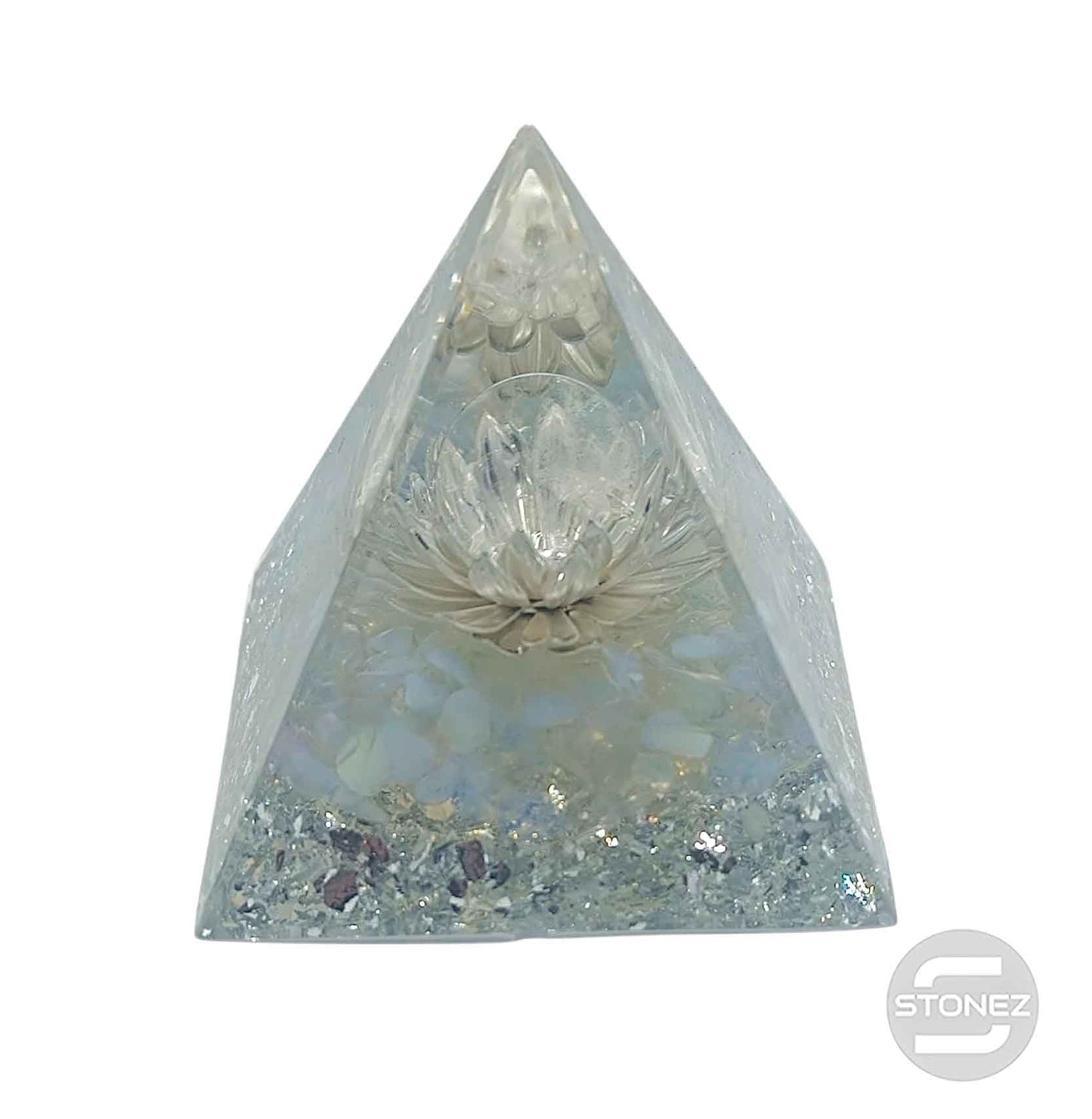400202371-007 Pirámide Orgonita Con Mineráles 5 Cms Aprox
