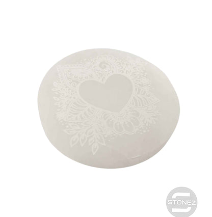 400901653 Plato Selenita Grabado Corazon 9-10 Cms Aprox - stonez