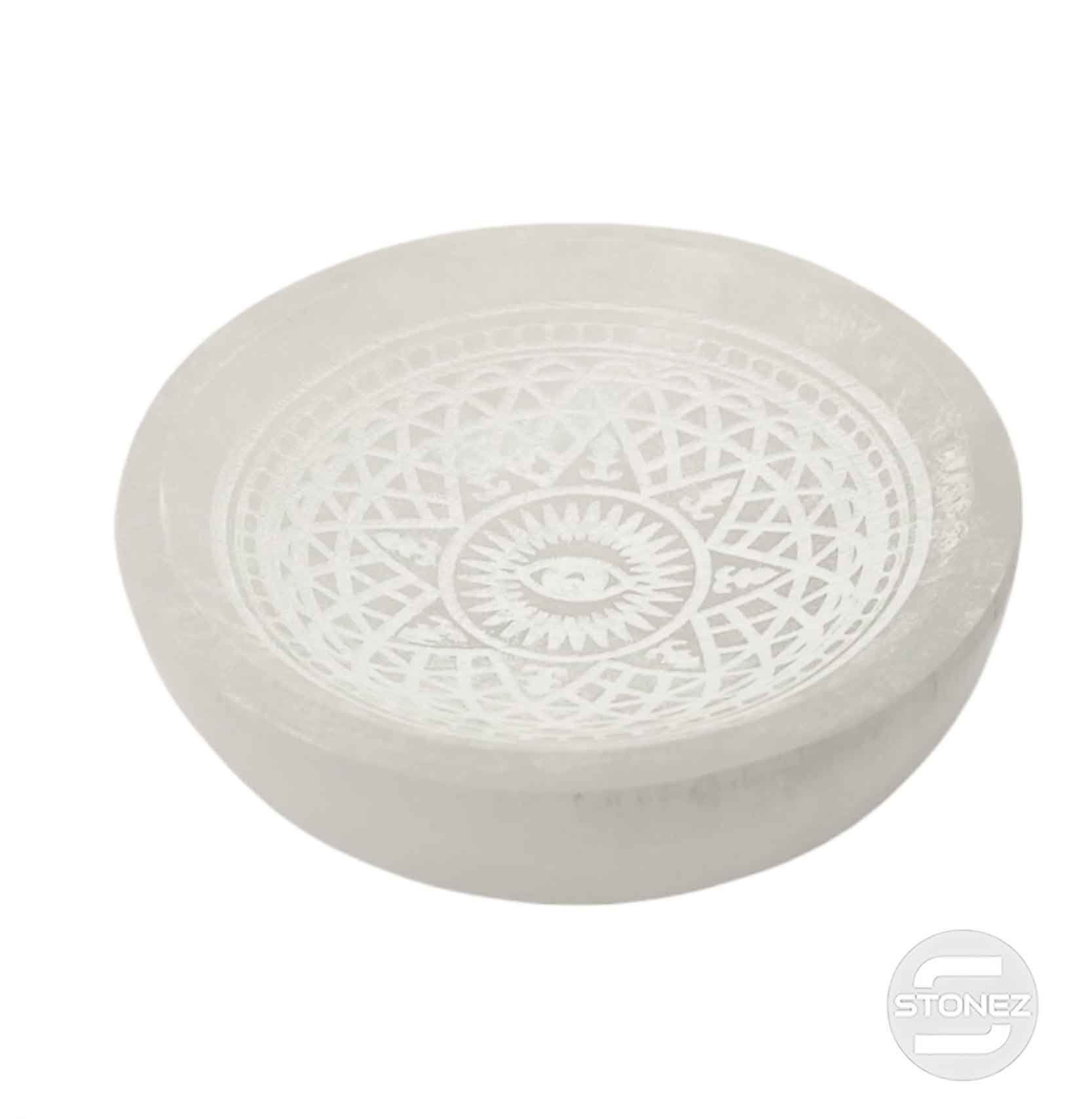 400901654 Cuenco Selenita Grabado Estrella y Ojo 10 Cms Aprox.