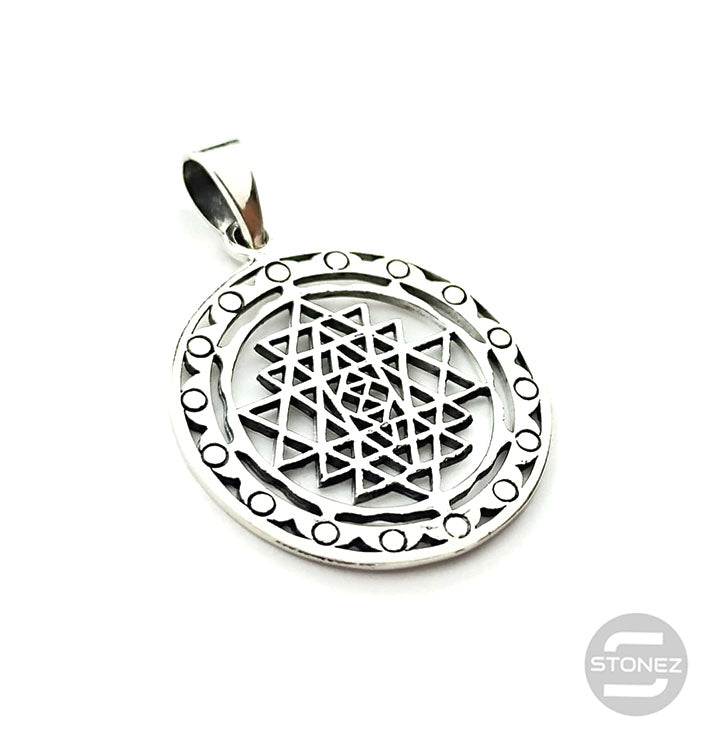 Cargue la imagen en el visor de la galería, 500401420 Colgante De Plata 925 Shri Yantra 30 mm.
