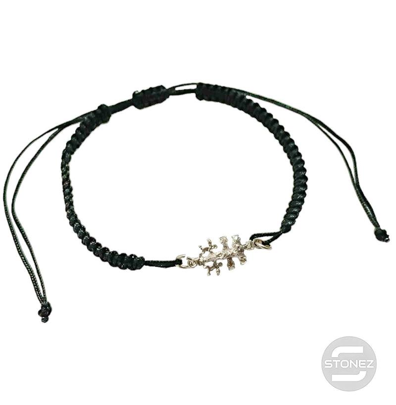 Cargue la imagen en el visor de la galería, 57913-01 Pulsera de Plata Ley 925 Y Macramé Ajustable Dije Curz De Caravaca 20 x 8 mm Aprox
