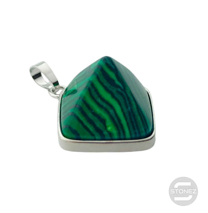 600102259 Colgante En Forma De Pirámide En Metal Con Piedra Imitación Malaquita 3 Cms Aprox - stonez