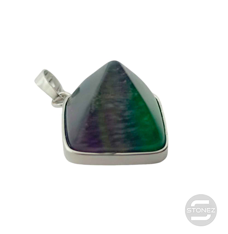 Cargue la imagen en el visor de la galería, 600102259 Colgante En Forma De Pirámide En Metal Con Piedra Fluorita 3 Cms Aprox
