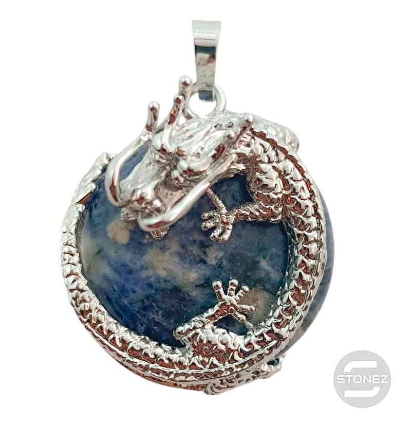 Cargue la imagen en el visor de la galería, 600102264 Colgante Dragón En Metal Con Piedra Sodalita 3,5 Cms Aprox
