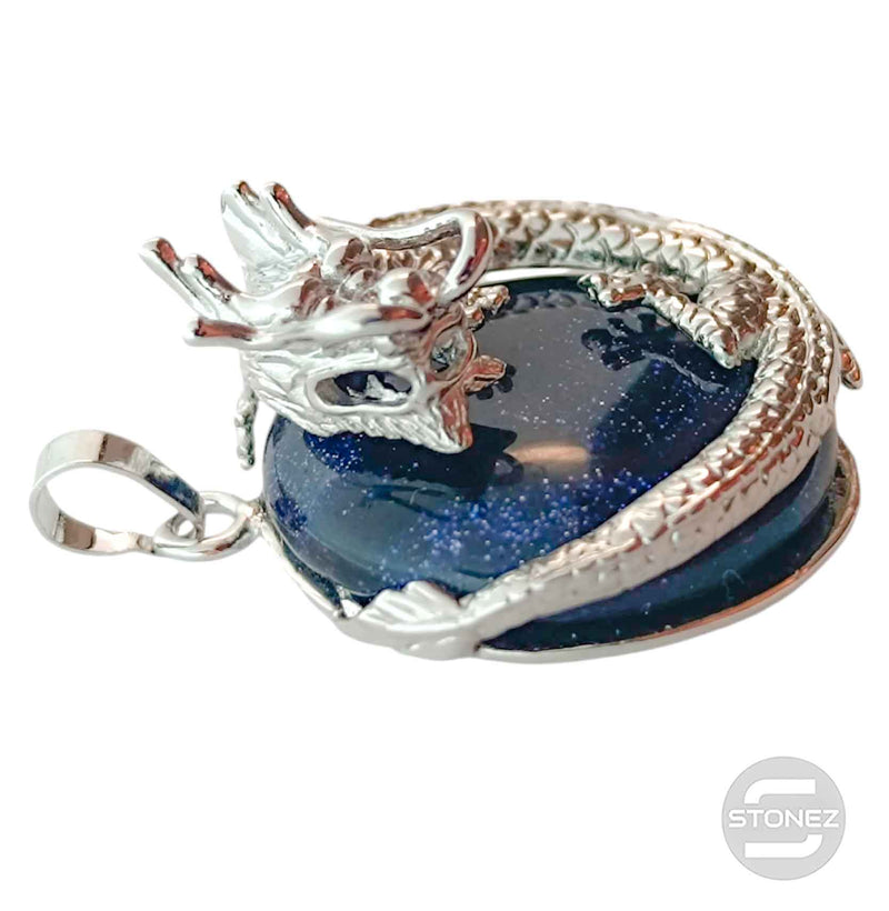 Cargue la imagen en el visor de la galería, 600102264 Colgante Dragón En Metal Con Piedra Venturina Azul 3,5 Cms Aprox
