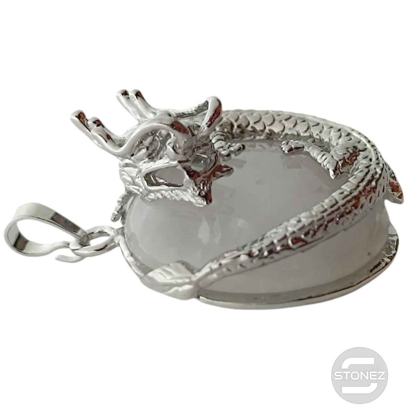 Cargue la imagen en el visor de la galería, 600102264 Colgante Dragón En Metal Con Piedra Cuarzo Blanco 3,5 Cms Aprox
