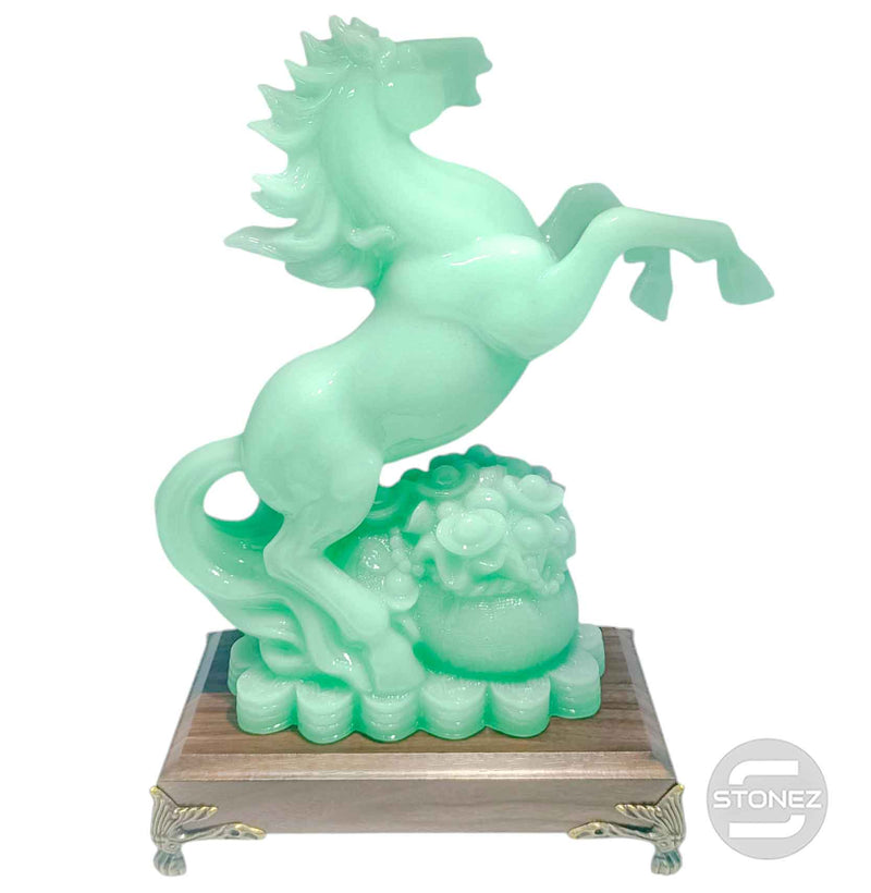 Cargue la imagen en el visor de la galería, 600102899 Figura En Resina Caballo Imitación Jade 33 Cms Apox Color Verde
