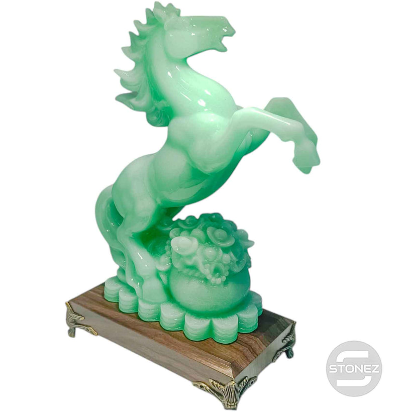 Cargue la imagen en el visor de la galería, 600102899 Figura En Resina Caballo Imitación Jade 33 Cms Apox Color Verde
