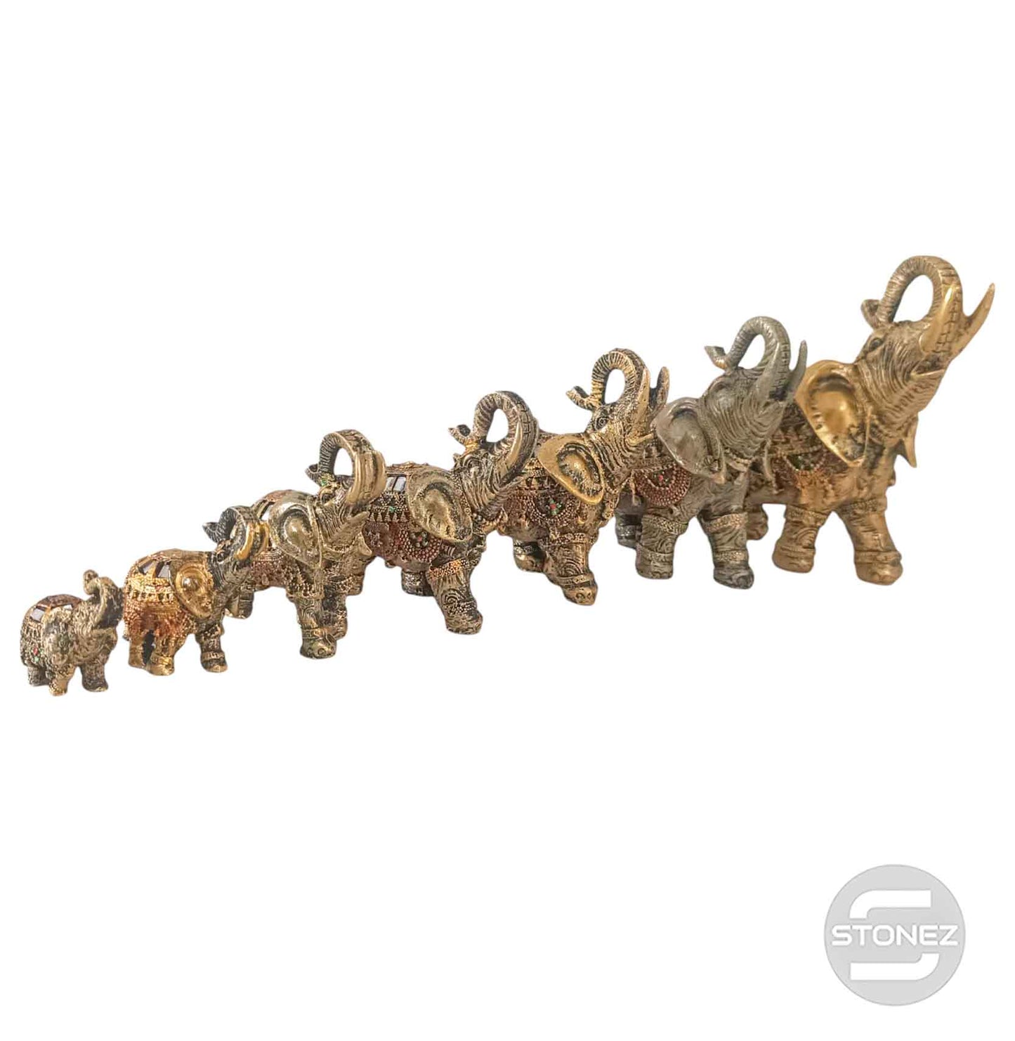 600103655  Familia 7 Elefantes En Resina Tamaños surtidos en el pack desde 6 A 16 Cms Aprox