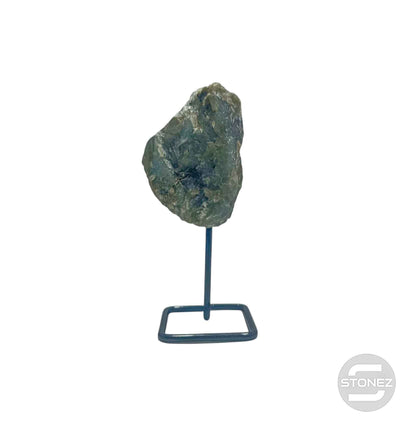 600203547 Piedra Natural Labradorita En Bruto Con Base De Metal Altura 10 Cms Aprox (La Pieza Puedes Ser Ligeramente Diferente A La Foto) - stonez