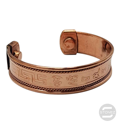 600303302-03 Pulsera Cobre Con Imán Grabado Om Mani Padme Hum - stonez