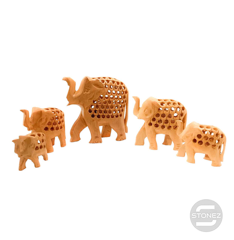 Cargue la imagen en el visor de la galería, 60892 Juego 5 Pcs Elefante Tallada En Madera Desde 4 a 10 Cms Aprox
