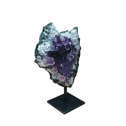 401004157 Piedra Natural Amatista En Bruto Con Base De Metal Cuadrada Peso 90 a 150 Gr Altura 8 Cms Aprox (La Pieza Puedes Ser Ligeramente Diferente A La Foto)