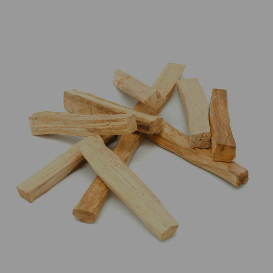 Palo Santo y Sahumerios